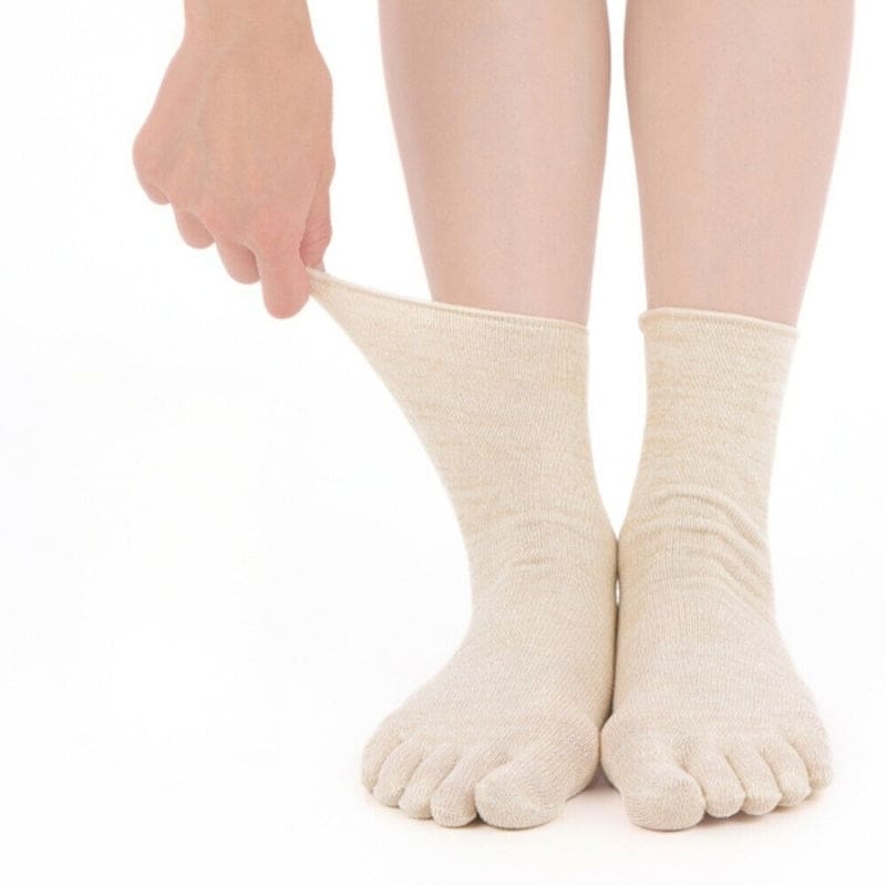 Japanese 5-Finger Natural Fiber Socks - EU 35-38 / Beige
