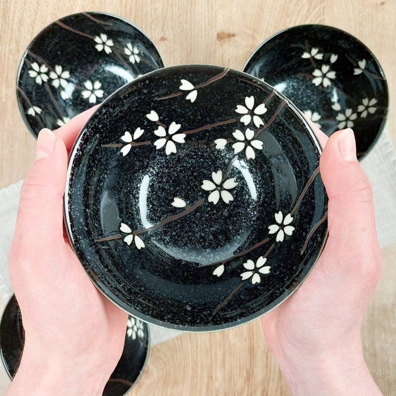 Set of 5 Japanese Bowls - Spring