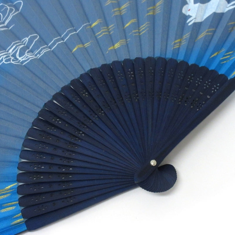 Usagi Japanese fan